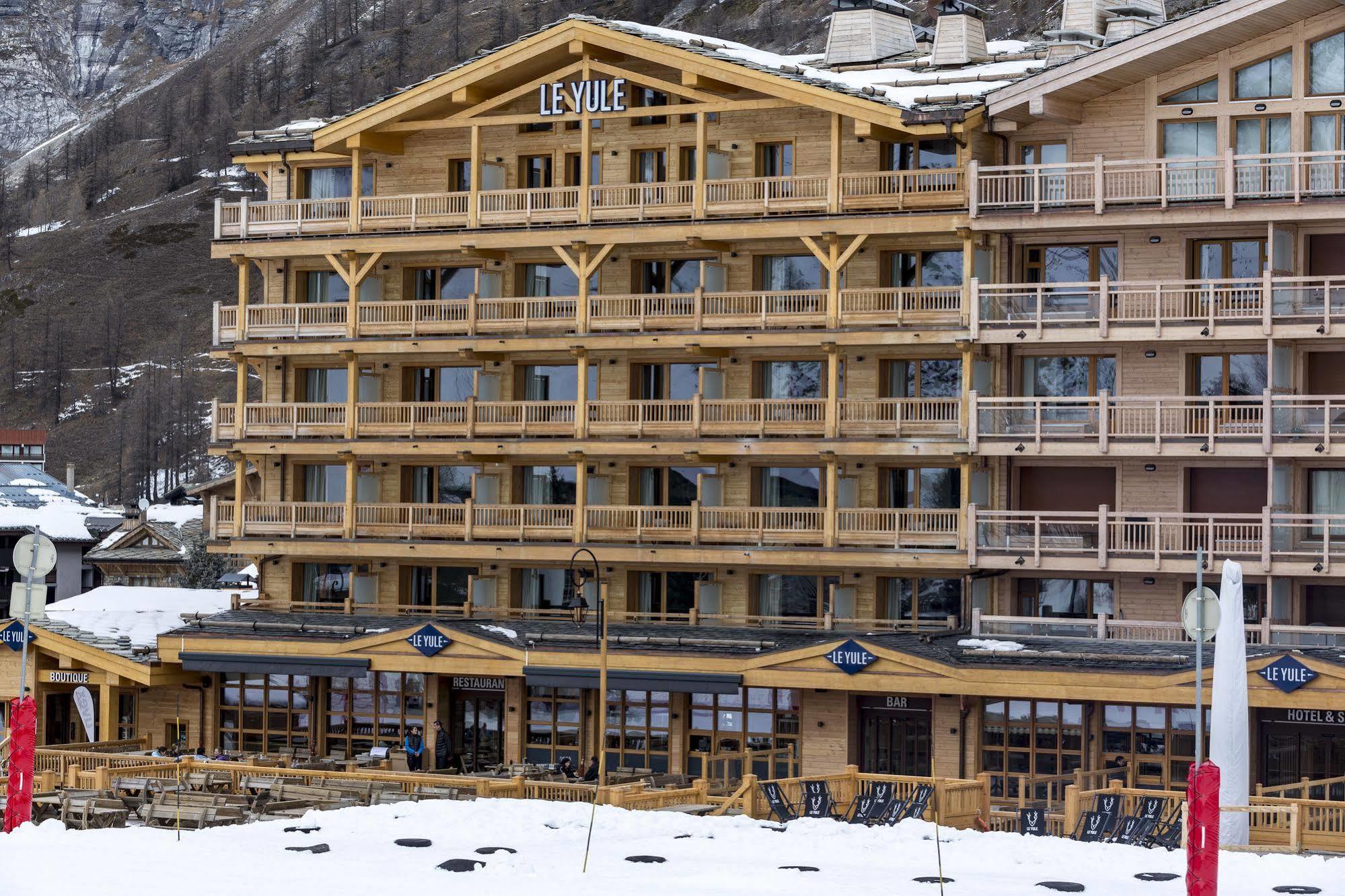 Le Yule Hotel & Spa Val-dʼIsère Exterior foto